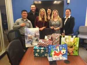 Test Case: Playing Santa On A Deadline—My Office ‘Adopts A Family’ For The Holiday On A Time Crunch