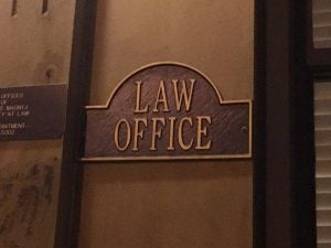 law-office-law-firm-600×450-300×225