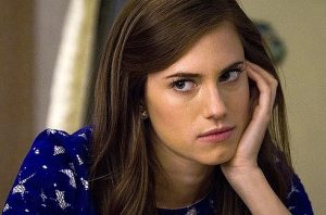 3 Reasons Why Marnie From ‘Girls’ Shouldn’t Go To Law School