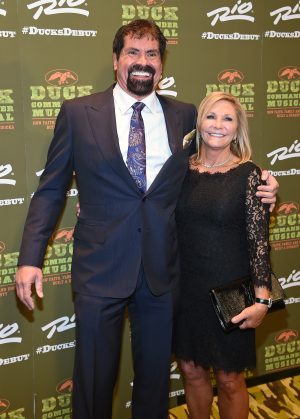 Bill Busbice and his wife Beth Busbice. (Photo by Ethan Miller/Getty Images)