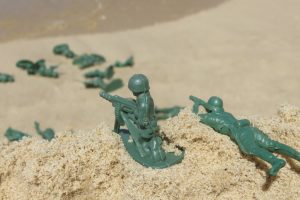 beachhead beach landing D Day toy soldiers