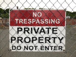 private property no trespassing