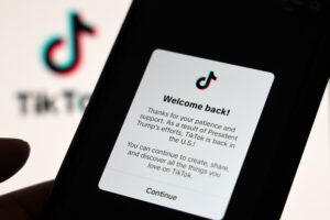 Trump Claims To Un-Ban TikTok By Fiat, But Tech Platforms Worry That Actual Law May Still Apply