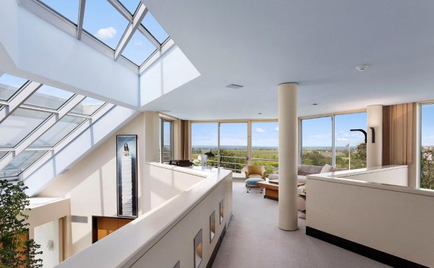 186 Dune Road 6