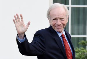 Joe Lieberman (Photo by Olivier Douliery/AFP/Getty Images)