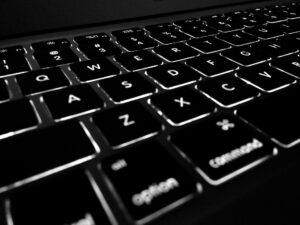 computer-1869236_1920
