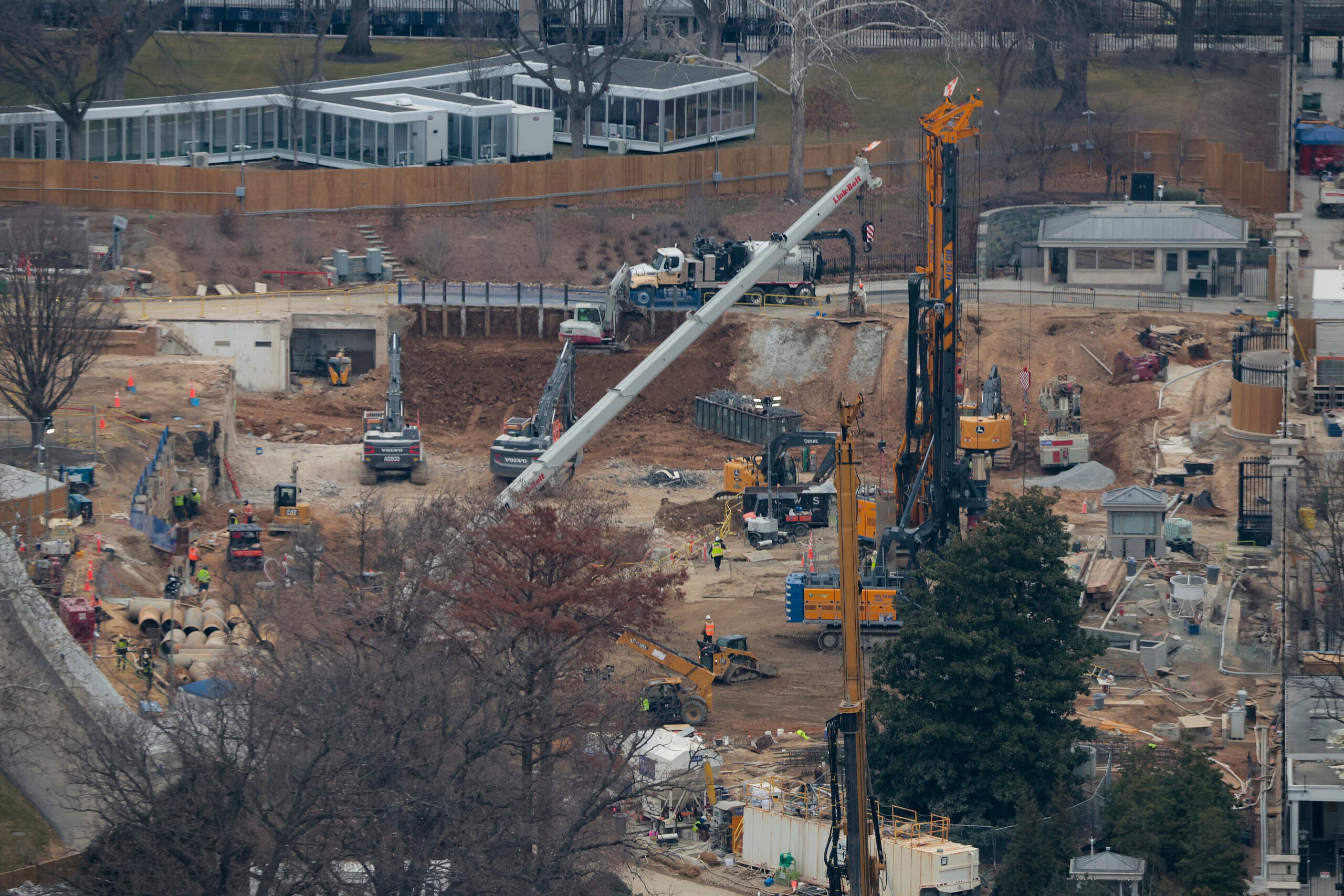 Even A George W. Bush Judge Thinks This White House Argument Is Ridiculous - Above the Law